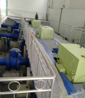 高壓固態軟起動裝置在泵站、掛扳機和化工行業的應用(圖1)