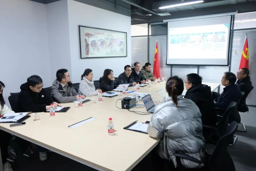 中山大學(xué)胡瑩教授一行來我司調(diào)研交流(圖1) 中山大學(xué)胡瑩教授一行來我司調(diào)研交流(圖1)